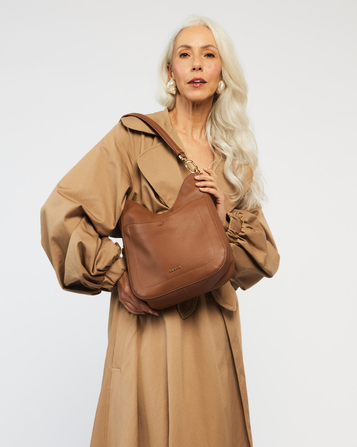 Rebe Shoulder Bag Tan